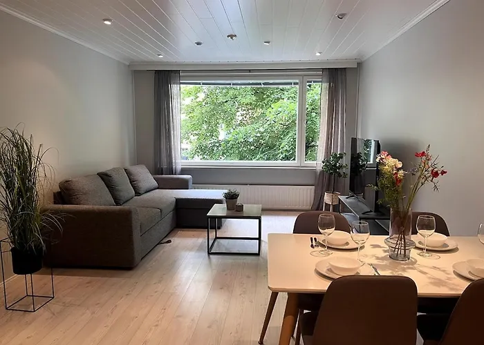 Appartamento Cozy 2 Bedroom In The Heart Of The